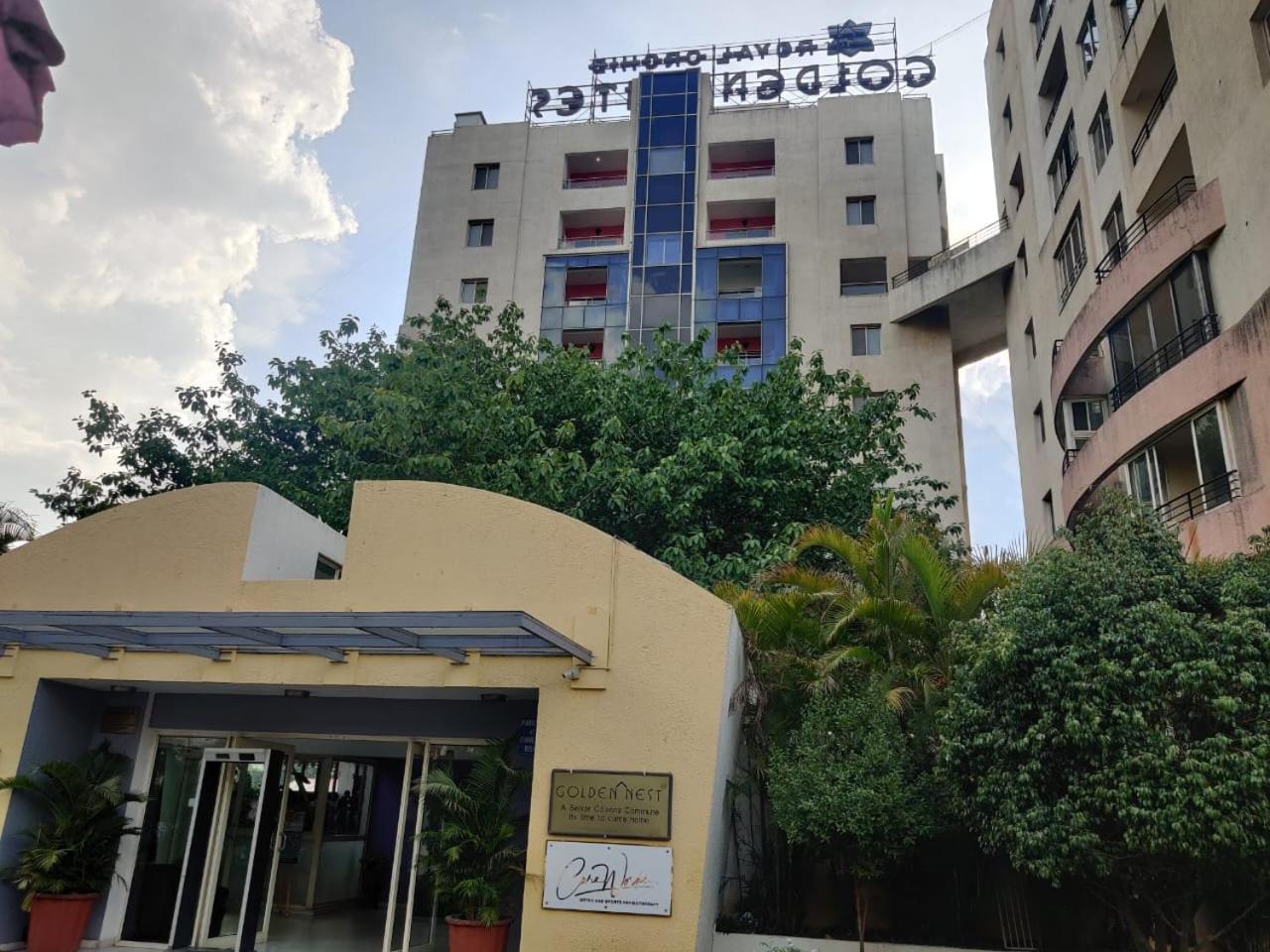 Royal Orchid Golden Suites Pune Eksteriør bilde